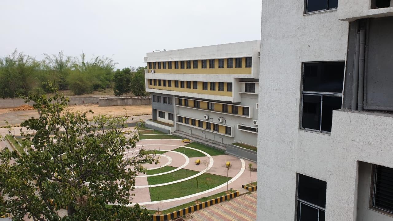 Arka Jain University Jamshedpur Academic Building photo 7